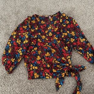 The Buckle Willow and Root Floral Top Size Small With Tie
